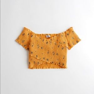 Hollister yellow crop top Clearance